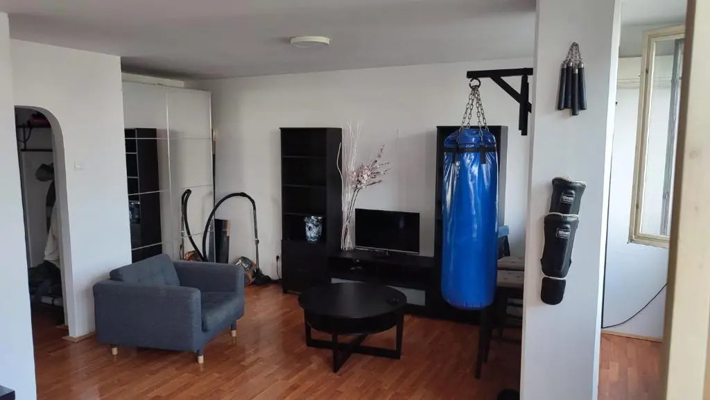 Nice apartment in New Belgrade with free parking