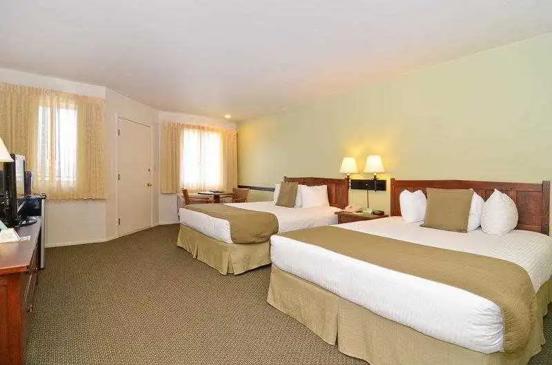Best Western Plus Kwataqnuk Resort