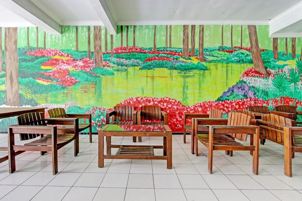 Super OYO Capital O 93240 Candra Dewi Hotel