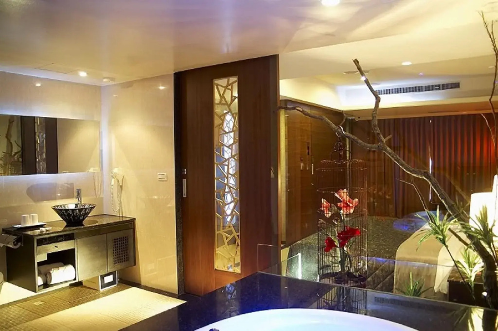 SLV Hotel Group-SLV Business Hotel