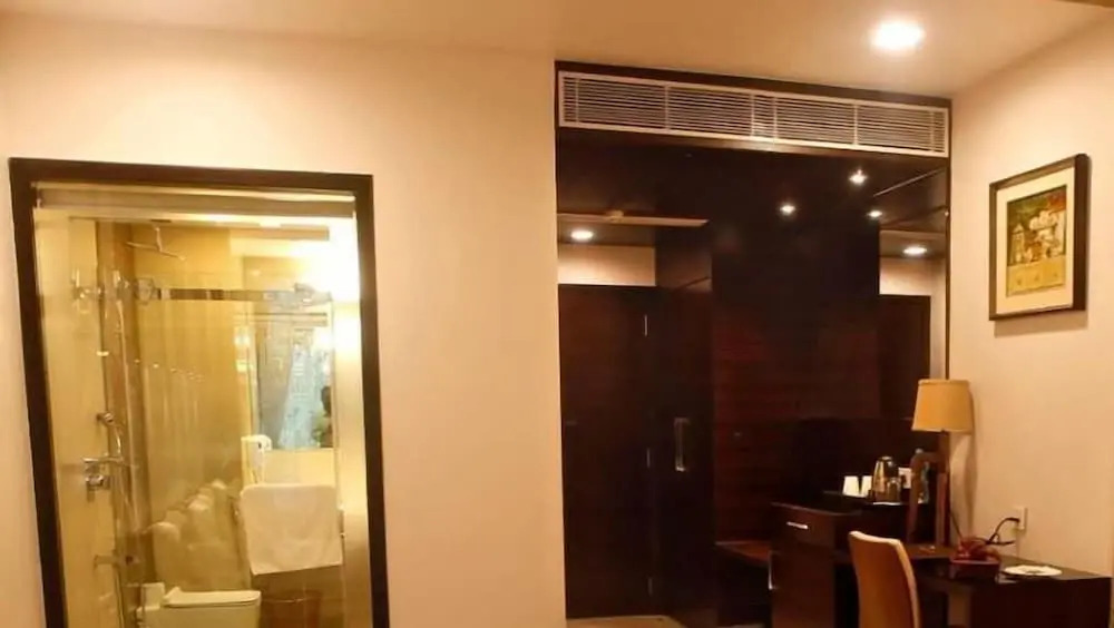 Hotel Crosslane