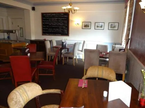 The Hillmorton Manor Hotel