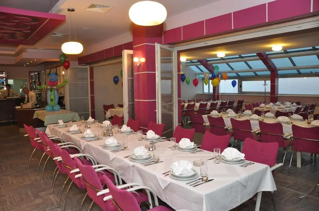 Hotel Kole