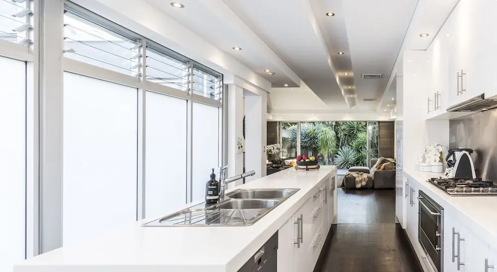 Coogee Luxury Home with Salt Water Pool & Parking