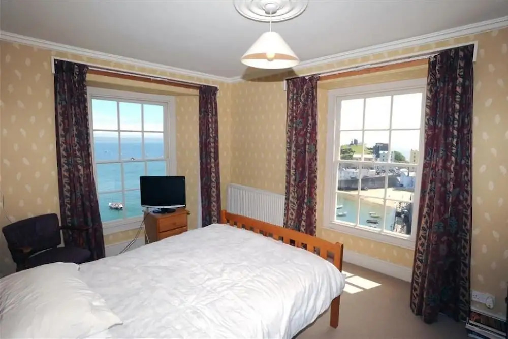 Harbour Heights