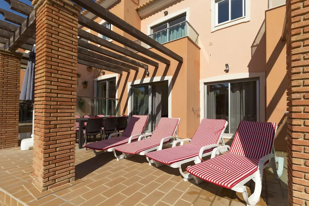 Villas2Go2 Santa Maria