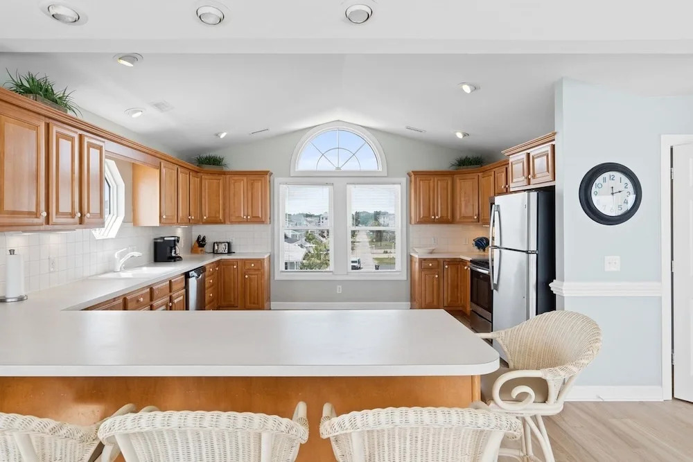 That's It 4 Bedroom Home by RedAwning