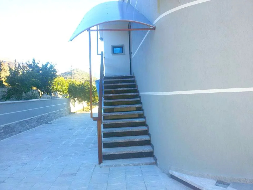 Hotel Y. Salla