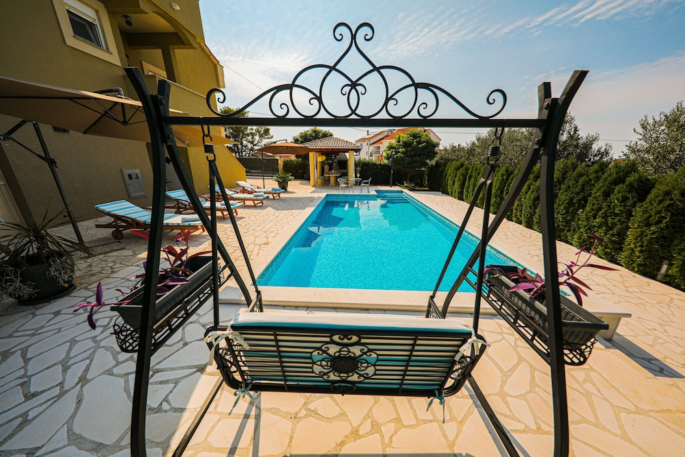 Villa Marigold Zadar Villas