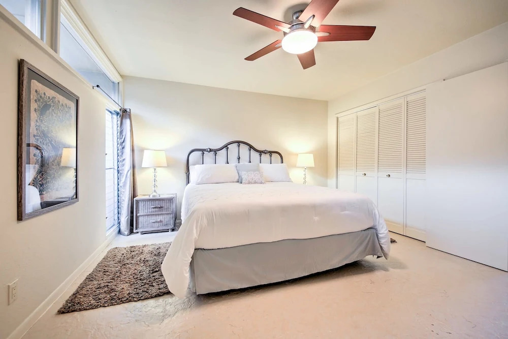 187 W Merito Place Condo 3 Bedrooms 2 Bathrooms Condo
