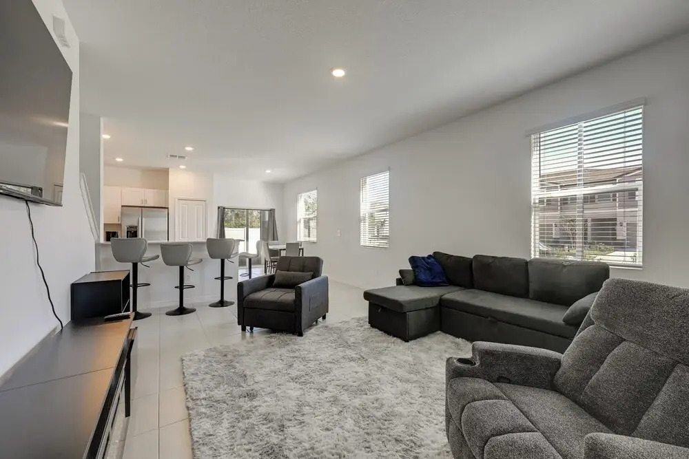 Newly Built Townhome 8 Mi to Manatee Viewing Ctr!
