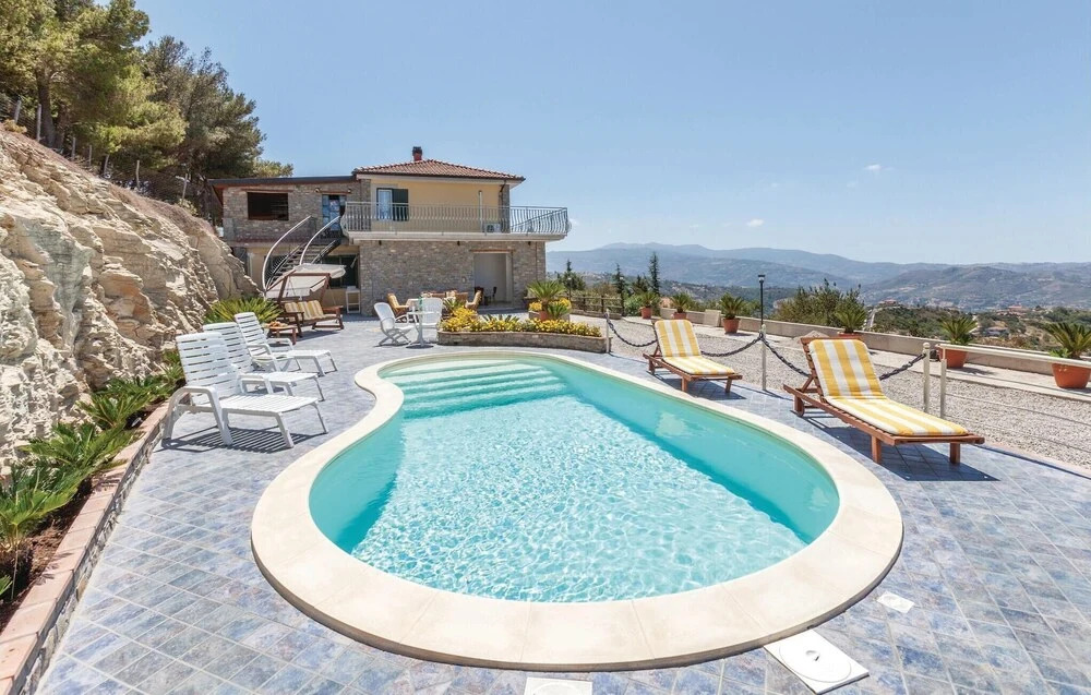Awesome Home In Agropoli Sa