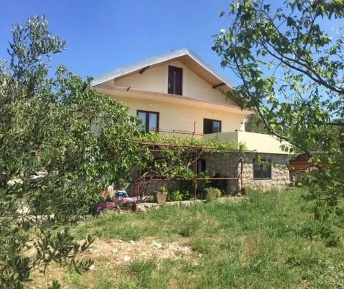Apartments Bili