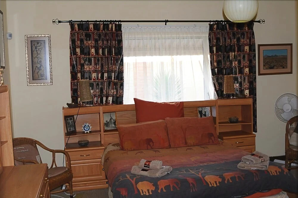 Bushbabies-Inn Self-Catering Accommodation