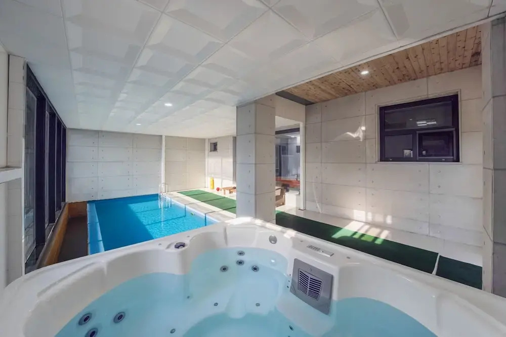 Yangpyeong Seulburg Private Poolvilla
