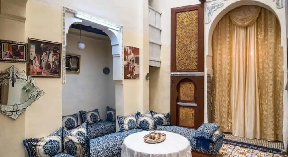 Family Room for 4 Peoples Sunny Riad Inside Medina Fes El Bali