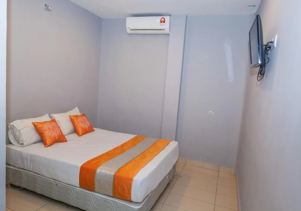 Yomi Hotel