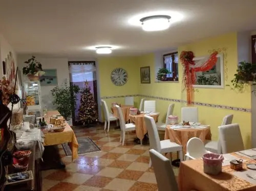 GG Bed  Breakfast And Apartments