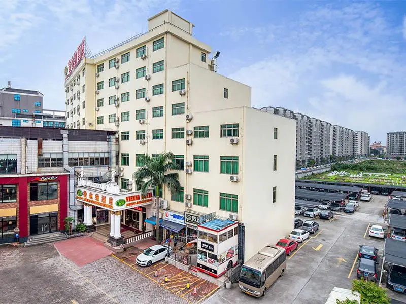 Vienna Hotel Guangzhou Baiyun International Airport Renhe Metro Station