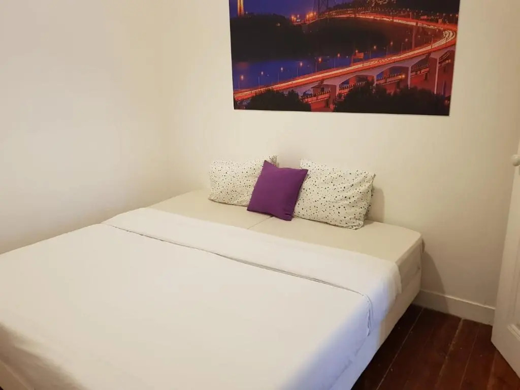 7 Luz Hostel