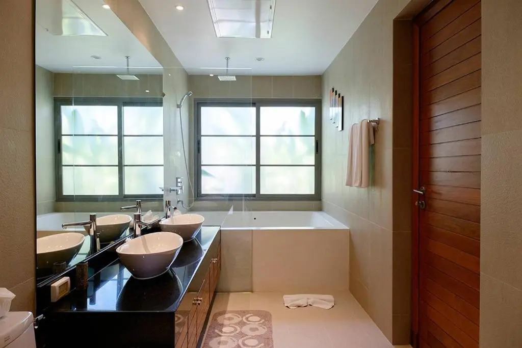 Luxury 3Br Pool Villa Walk To Bangtao Beach
