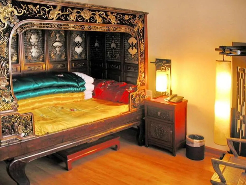 Kunming Lirui Hotel (Plateau Pearl International Trade City)