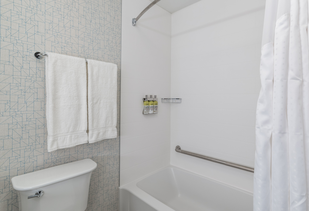 Holiday Inn Express & Suites - Brandon by IHG