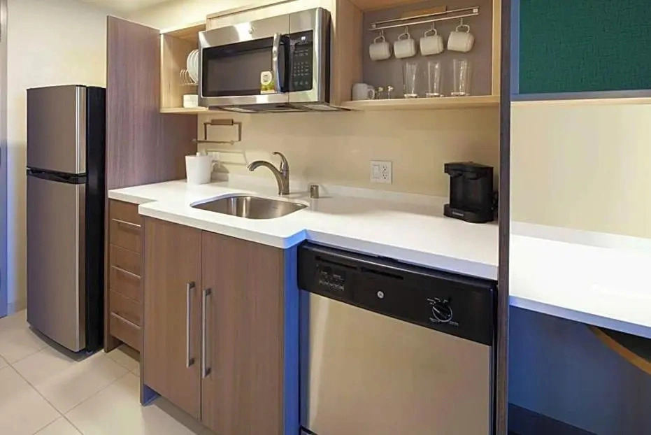 Homewood Suites by Hilton Oakland Airport Alameda