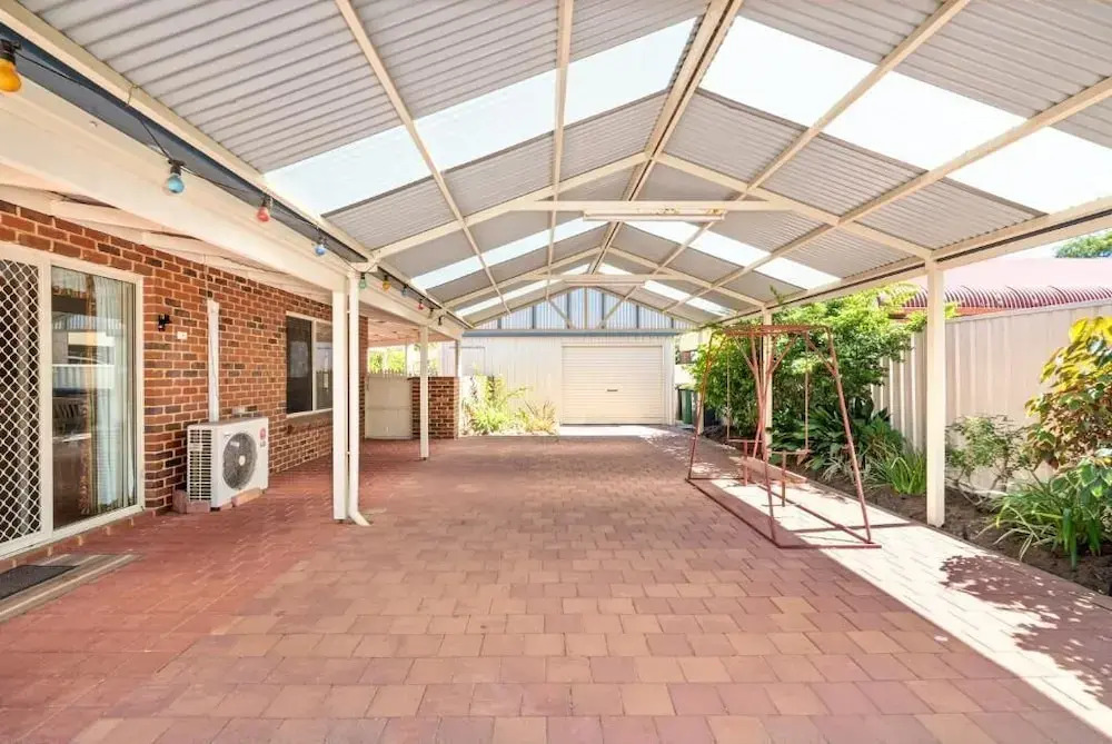 Hidden Gem Getaway in Dunsboroughs Heart