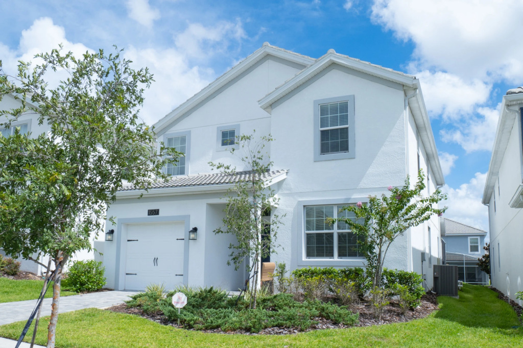 Magical Retreat 5BR Pool & Spa Near Disney