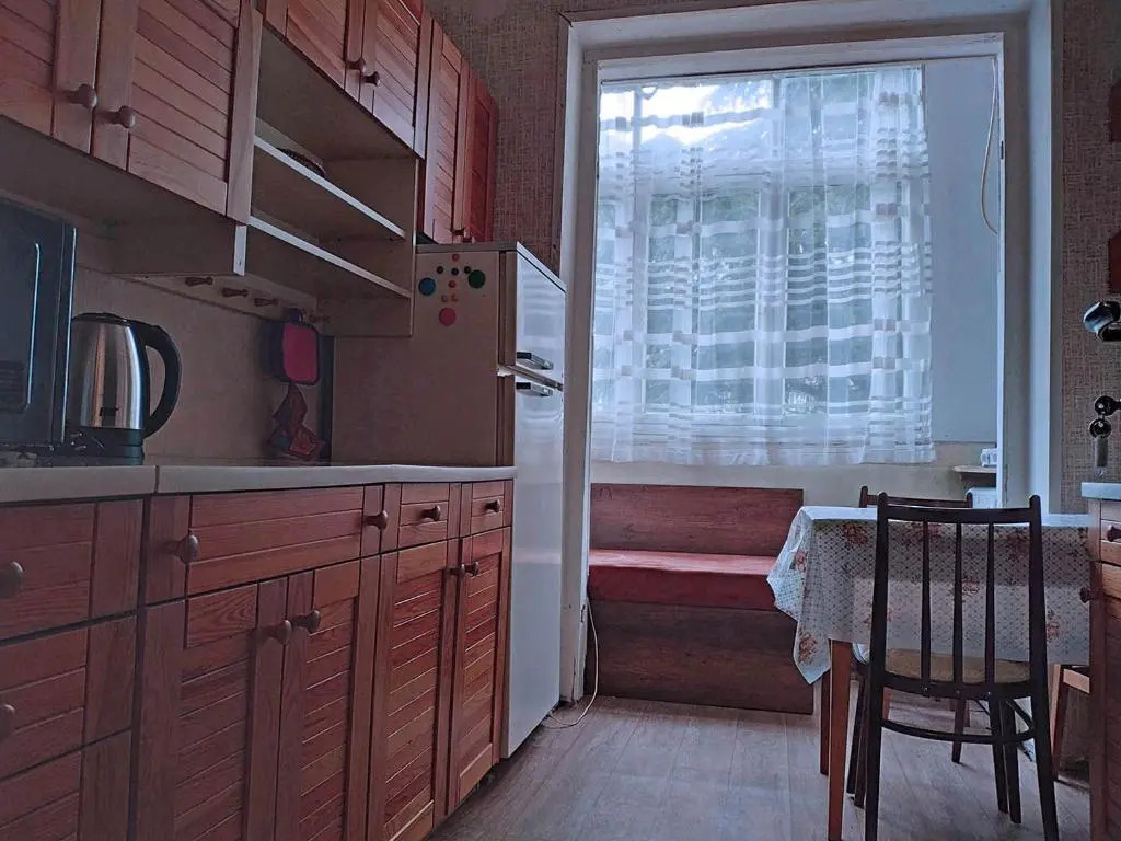 Cozy Studio Apt Close to City Center