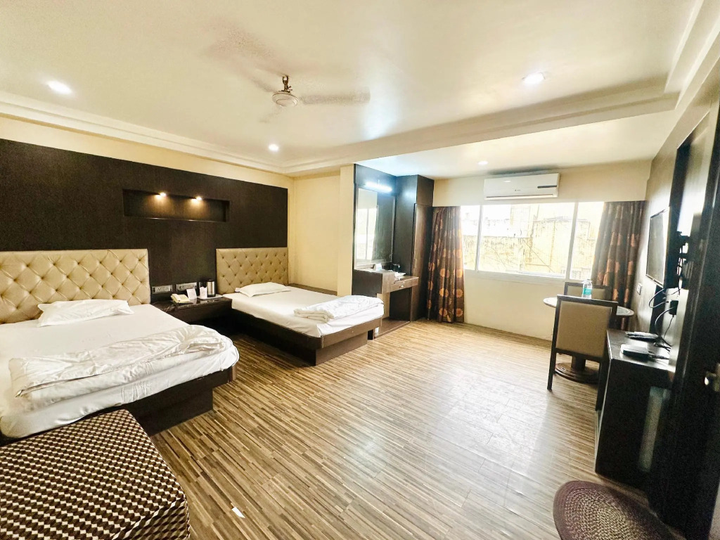 Hotel President - Indore