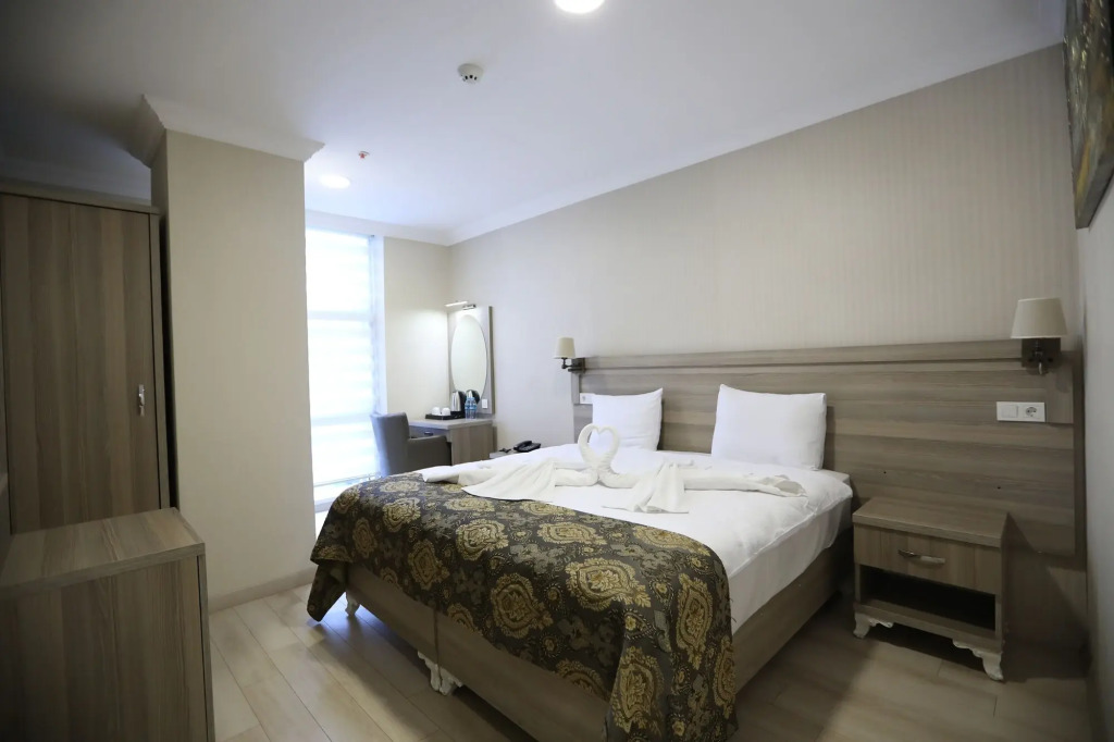 World Point Hotel Besyol
