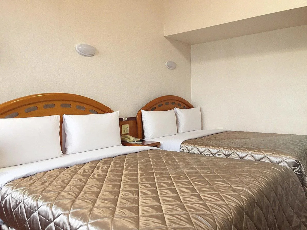 Diamond Hotel