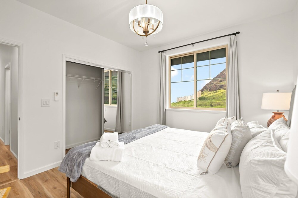@ Marbella Lane - 2 master suites MT+Ocean Views
