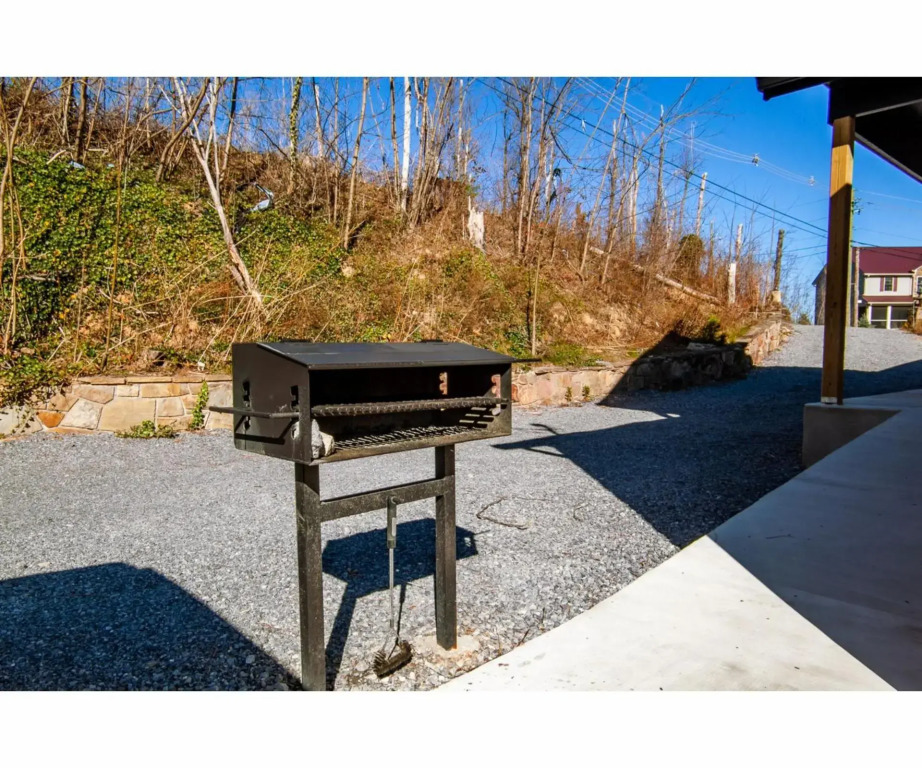 Sky Ridge Mountain View Wheelchair Accessible and Swim Spa