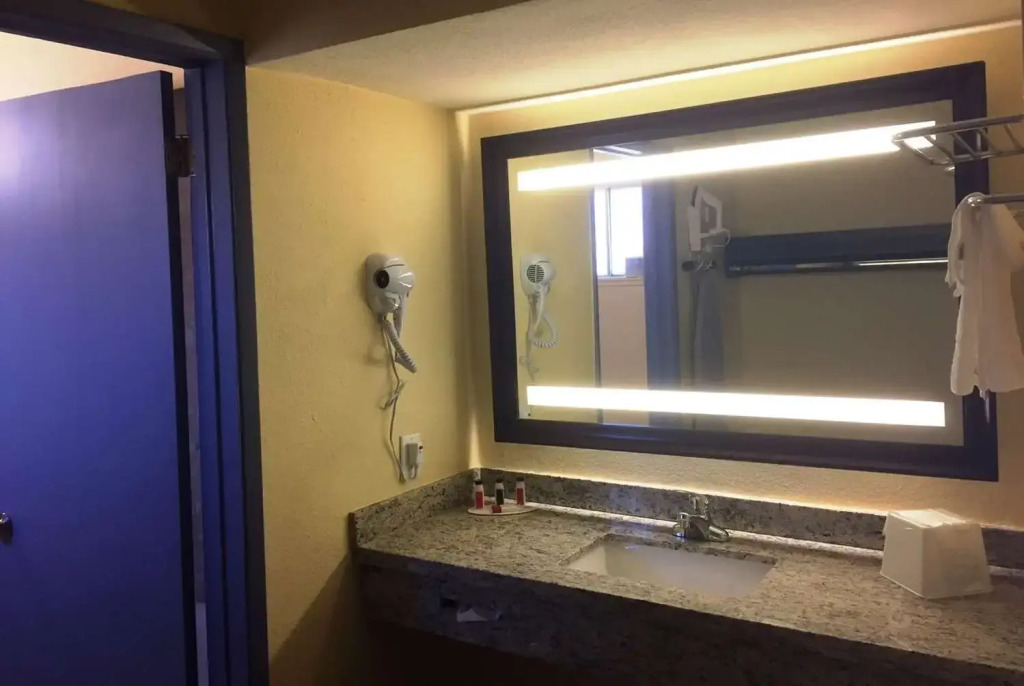 Days Inn Airport - Phoenix