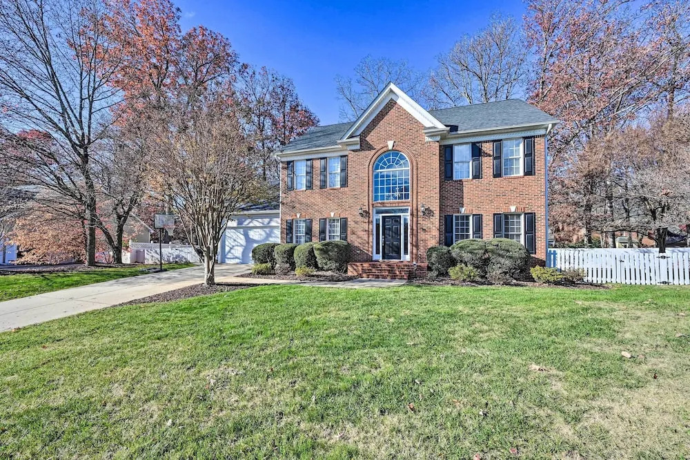 Tranquil Greensboro Home w/ Fire Pit