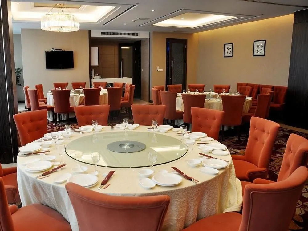 Golden Phoenix Hotel