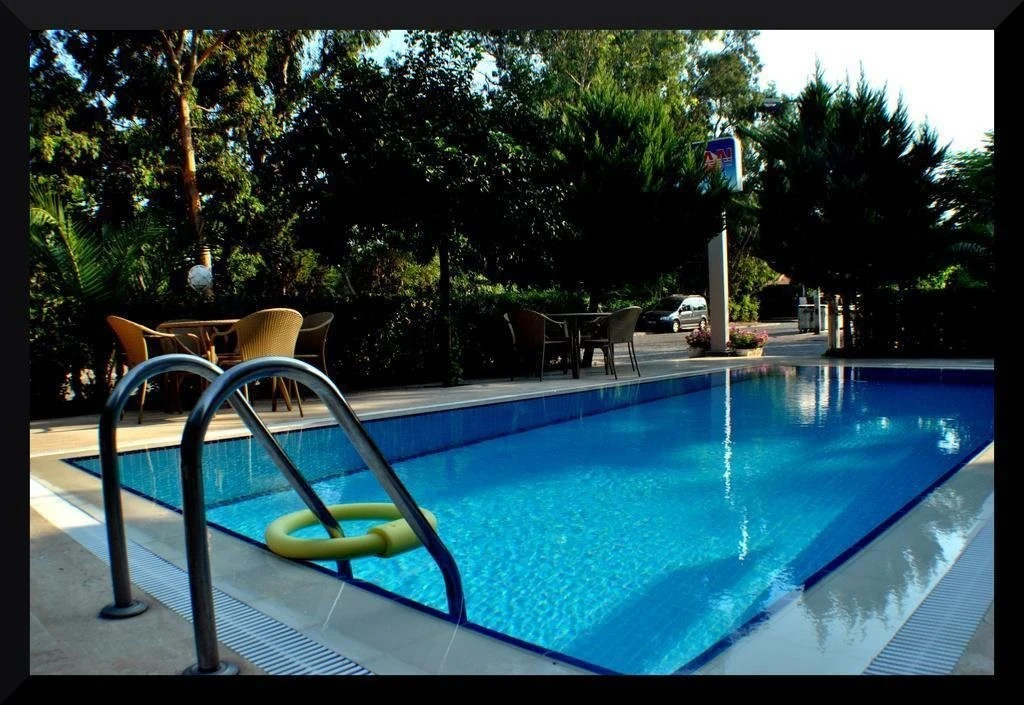 Nihan Hotel