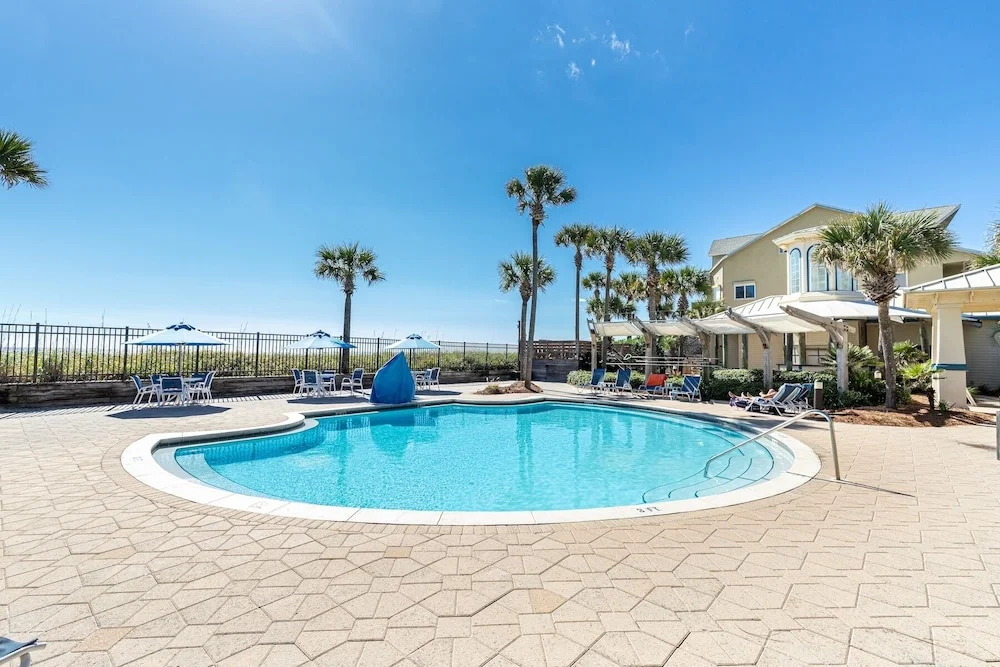 Sterling Shores Penthouse #2 3 Bedroom Condo
