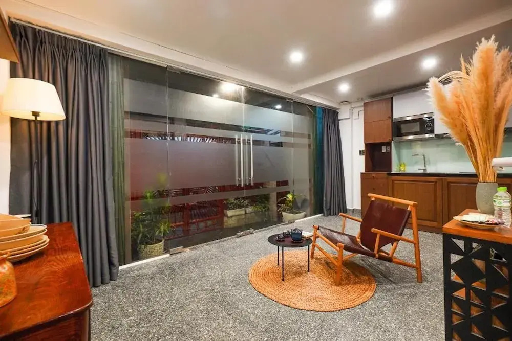 Nexus House Lang Bao Chi