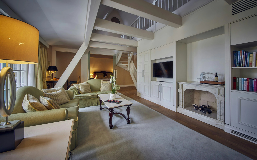 Falkensteiner Schlosshotel Velden   The Leading Hotels of the World