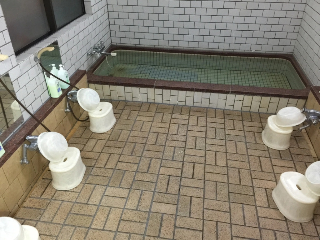 苗場ロッヂ丘