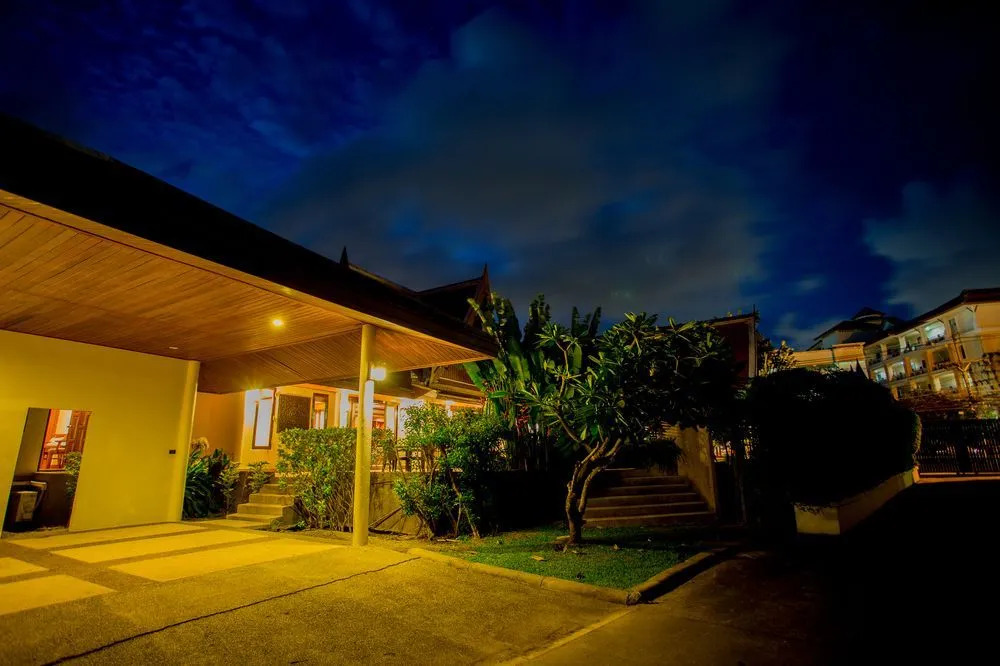 Sirinthara Villa 4 bed pool Nai Harn