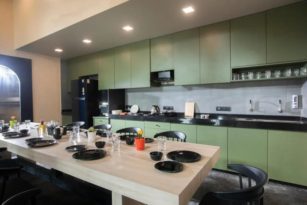 Mayura Aureole Co-living - Hostel