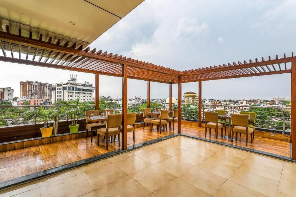 Hotel Surya Grand By OYO Rooms