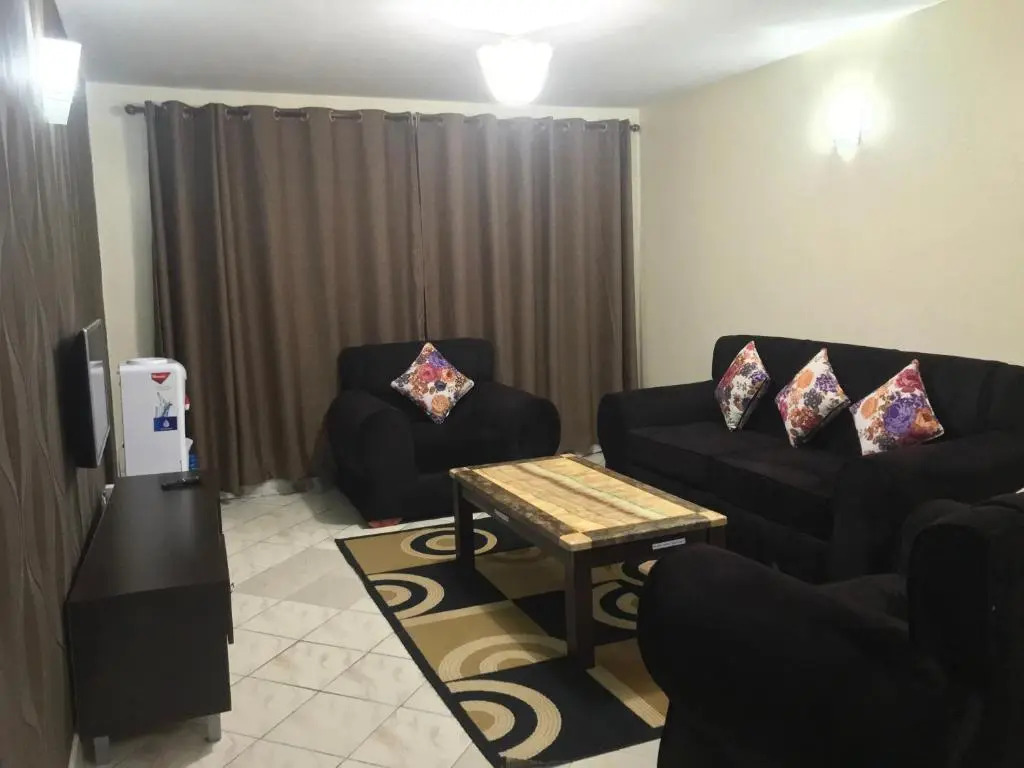 Royal furnished apartment with pool Nakuru milimani J10