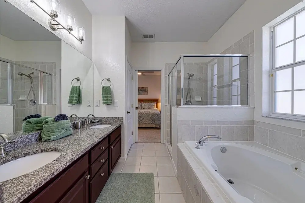 416bc-west Haven 4 Bedroom Home by RedAwning