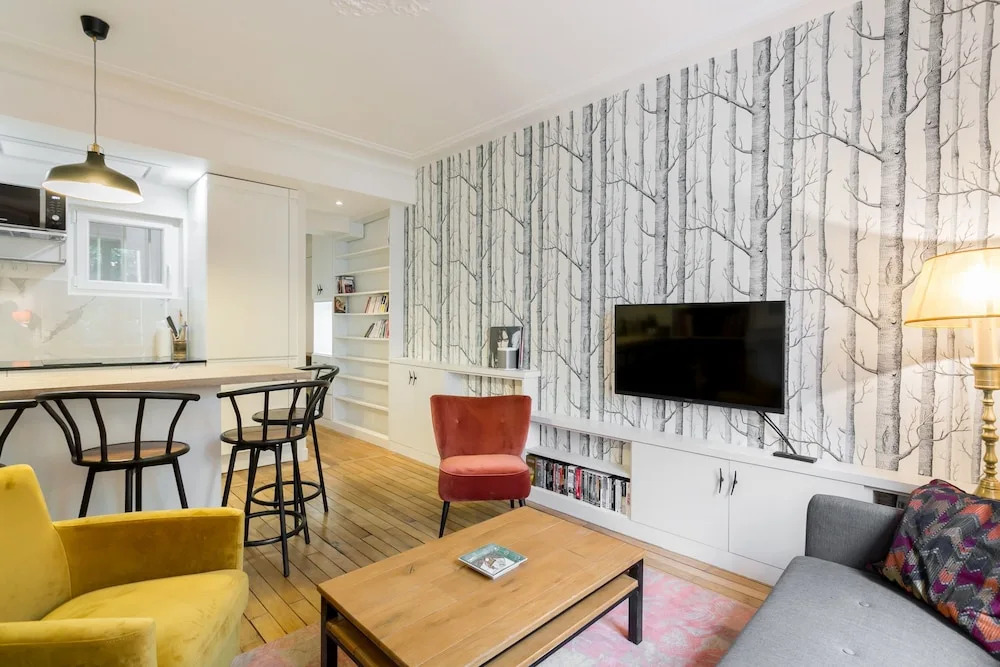 Charming 2 Bedroom Property Near Montparnasse